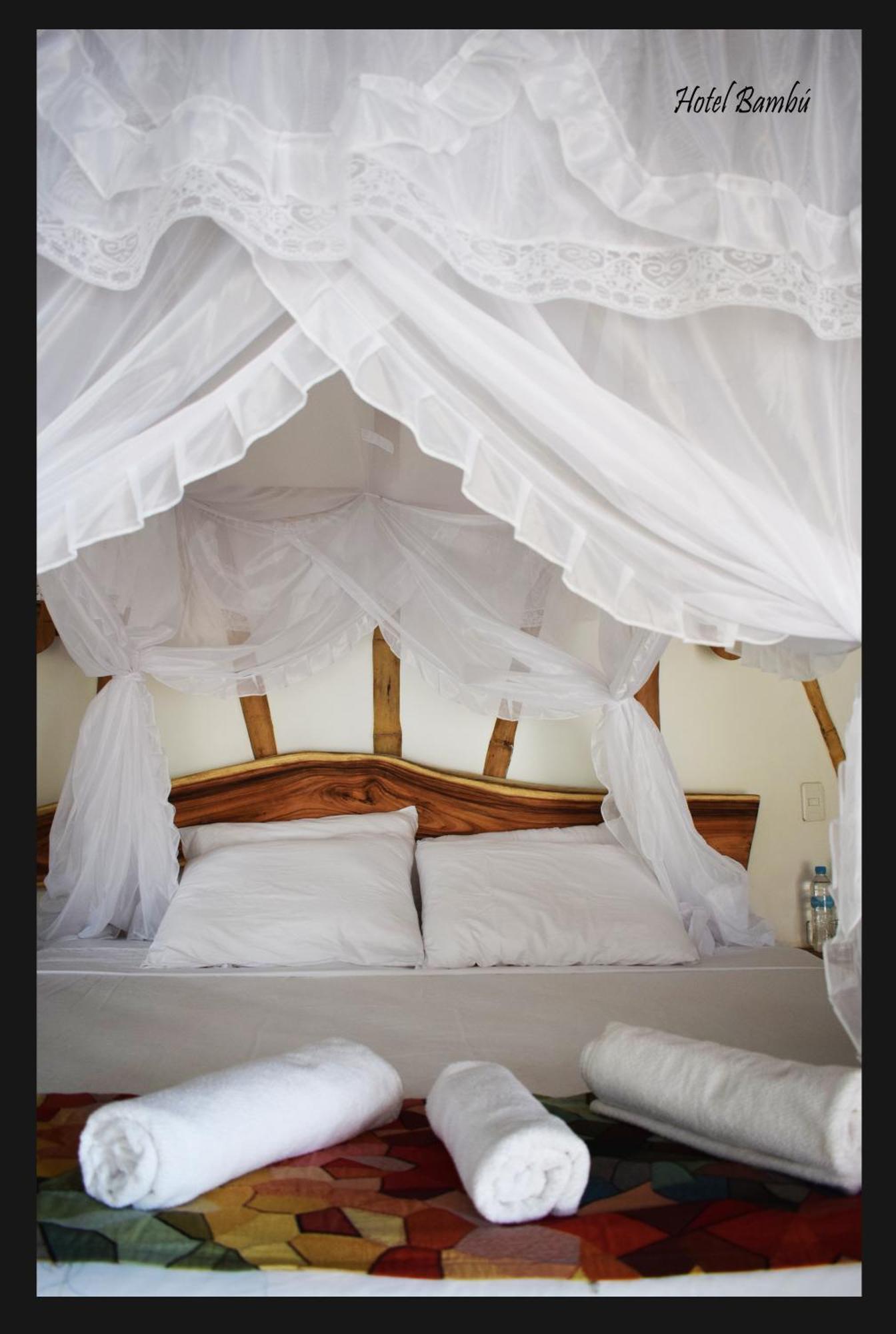 Hotel Bambu Canoa Cameră foto